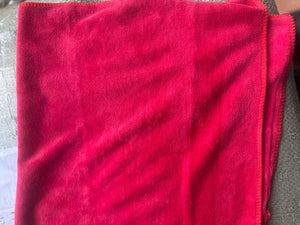 100 Pcs Towels For Pedicures size 18 x 28 inch khan Lon