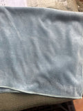 100 Pcs Towels For Pedicures size 18 x 28 inch khan Lon